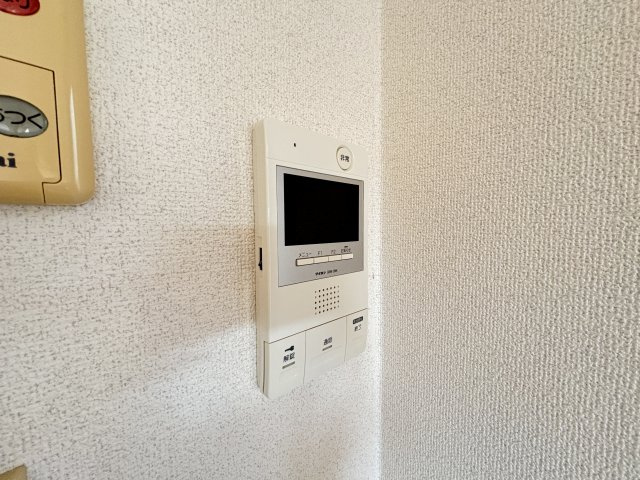 ★モニター付きインターホン★