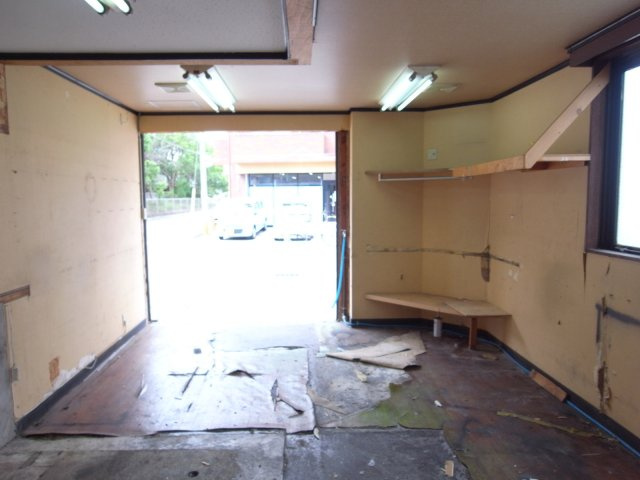 尼崎市大庄中通２丁目の店舗事務所