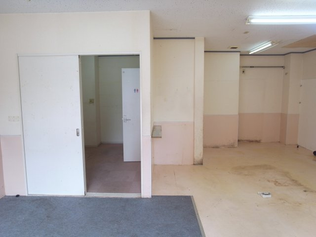 尼崎市大庄中通２丁目の店舗事務所