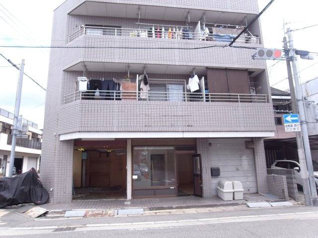 尼崎市大庄中通２丁目の店舗事務所