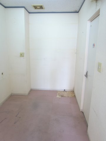 尼崎市大庄中通２丁目の店舗事務所