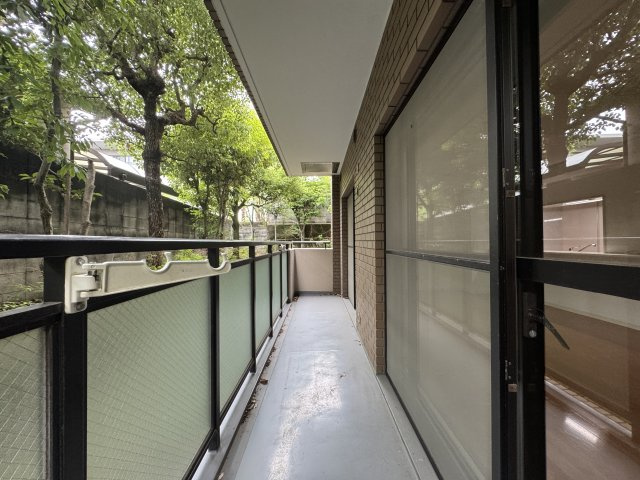 西宮市北名次町の賃貸マンションのバルコニー