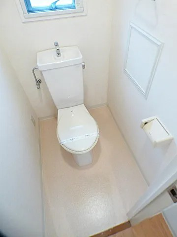 芦屋市翠ケ丘町の賃貸マンションのトイレ