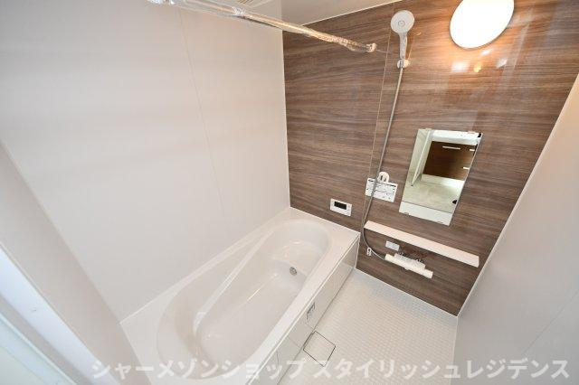 北九州市小倉北区霧ケ丘１丁目の一戸建ての浴室