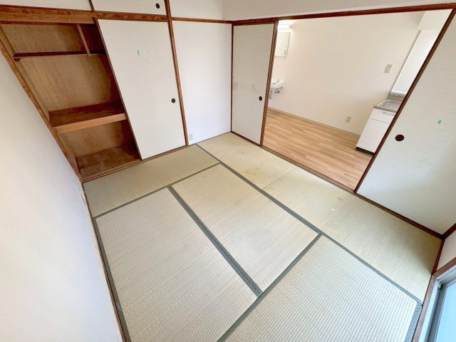 樋口マンションの和室