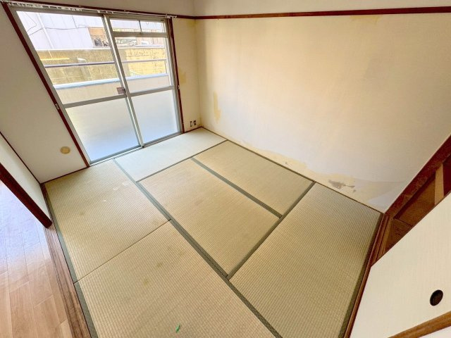 樋口マンションの和室