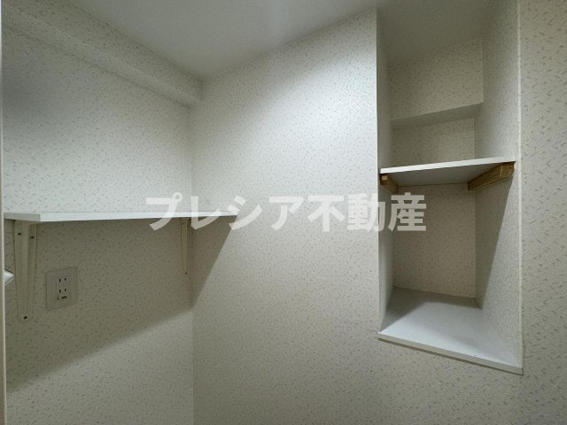 新和パレス西宮ガーデンズ前の収納