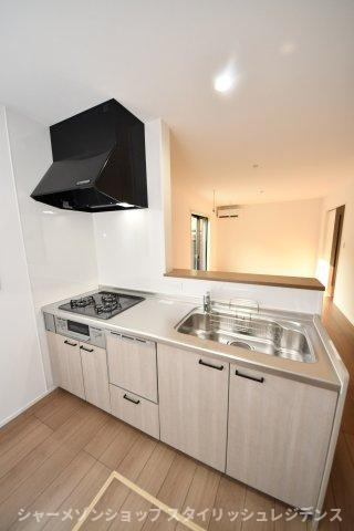 北九州市小倉北区霧ケ丘１丁目の一戸建てのキッチン