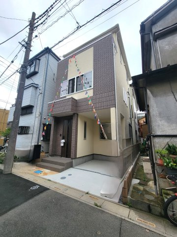 川口市本前川3丁目