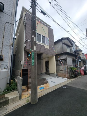 川口市本前川3丁目