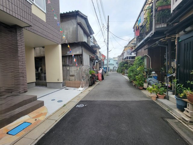 川口市本前川3丁目