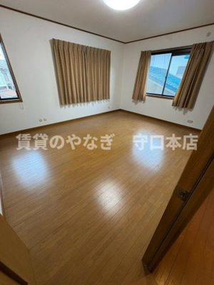 【洋室】 | 寺方元町貸家