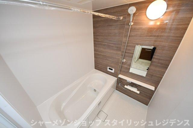 北九州市小倉北区霧ケ丘１丁目の一戸建ての浴室