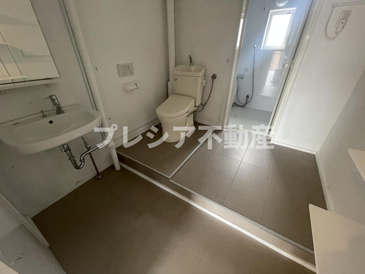 青山台住宅60号棟のトイレ