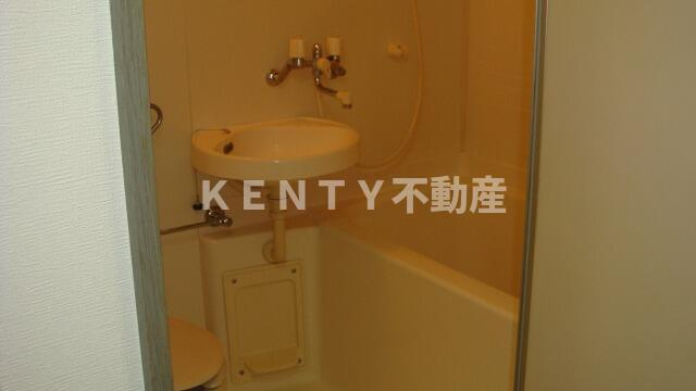 【浴室】 | カントーパレスⅡ | 別号室の写真を使用しています。