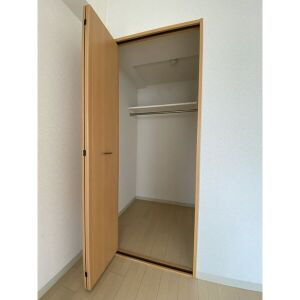フローラル森下の収納