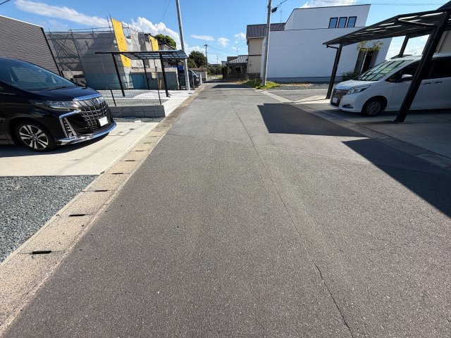 熊本市南区浜口町3LDK＋ガレージ付の前面道路含む現地写真|前面道路含む現地写真です