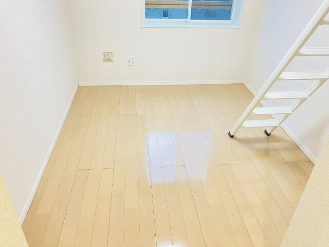 川崎市多摩区西生田３丁目のアパートの内装|内装は落ち着いています