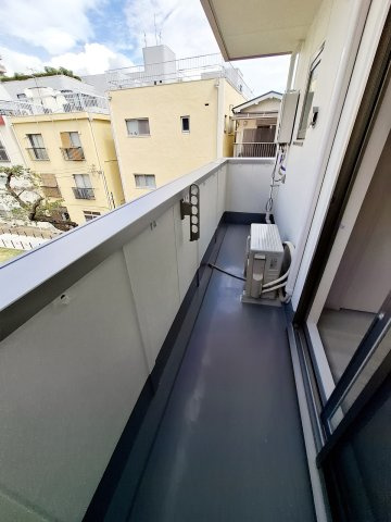 ソリティア西宮池田のバルコニー