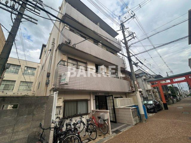 パインハイツの外観