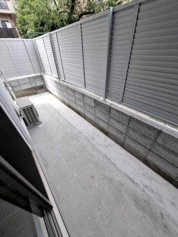 ソリティア西宮池田のバルコニー