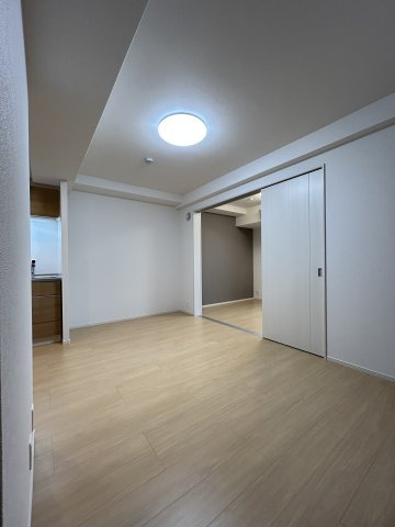 ネオ・ツリー・レジデンス難波の居間・リビング