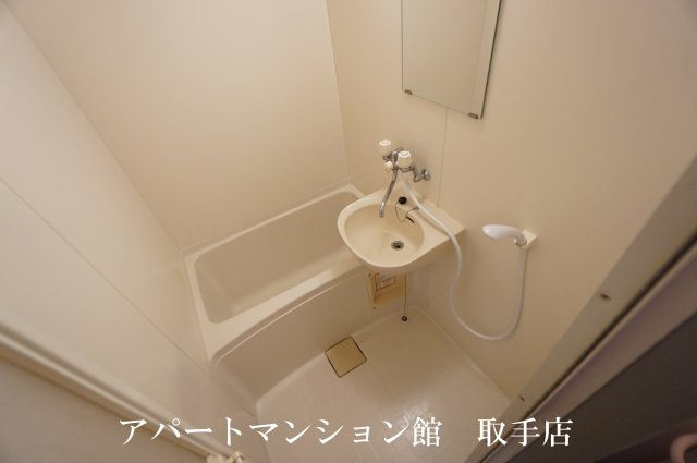 レオパレス井野の浴室|画像5