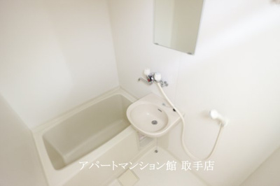 【浴室】 | レオパレスグリーンハイツA | 画像6
