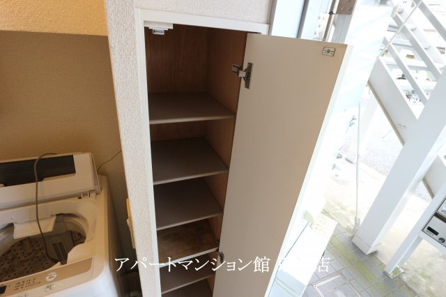 レオパレスシェソワⅡの収納