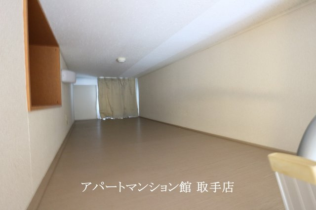 レオパレスシェソワⅡの寝室