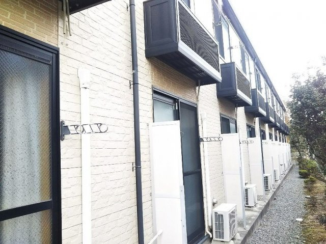 レオパレス沼崎のバルコニー