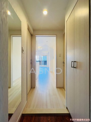 【玄関】 | 同じ平米でも間取り違う | 同マンション別部屋　参考写真