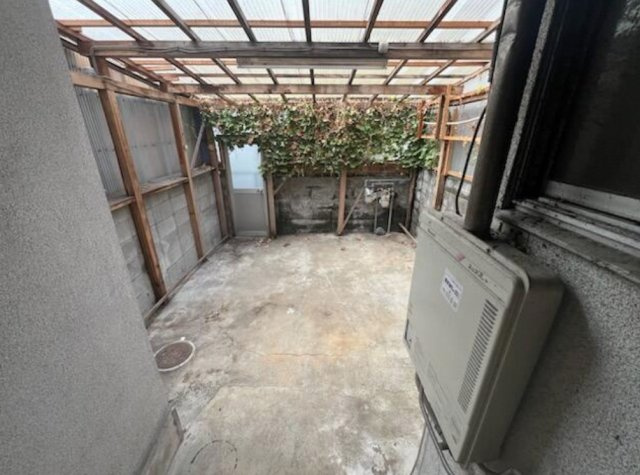 野洲市北野１丁目の店舗一部の庭