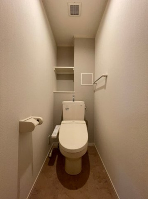 【トイレ】 | ヴァンヴェール楠根 | 同マンション別部屋　参考写真