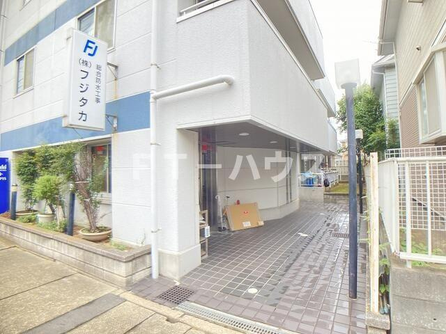 ルシオール塩焼のエントランス