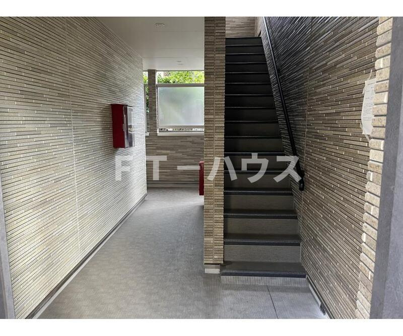 クロレ船橋宮本のエントランス