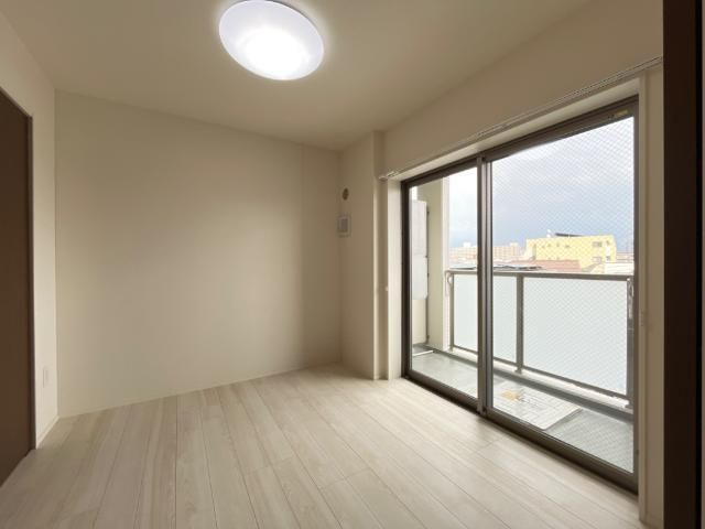 ソレイユ平和島