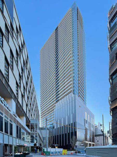 ＴＨＥ　ＹＯＫＯＨＡＭＡ　ＦＲＯＮＴ　ＴＯＷＥＲの外観