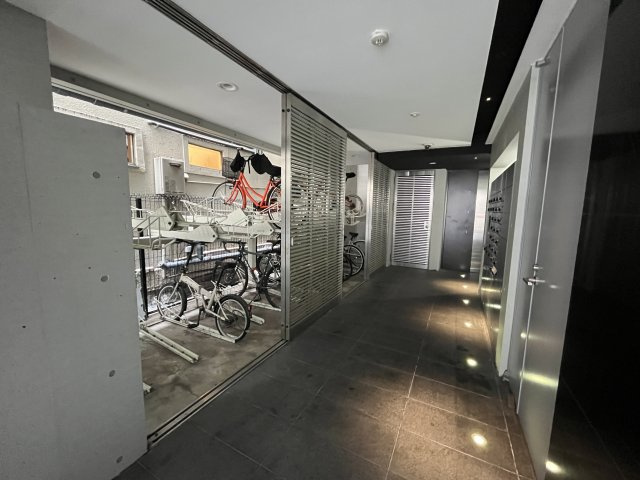 港区麻布十番２丁目の賃貸マンションのロビー