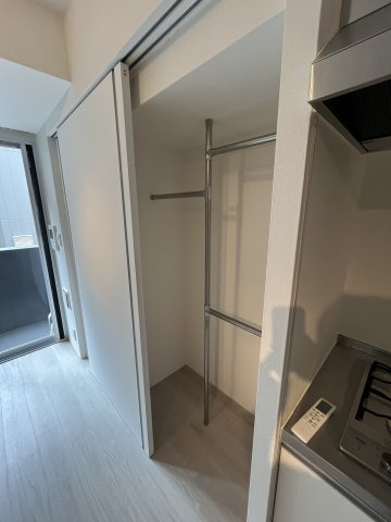 港区麻布十番２丁目の賃貸マンションの収納