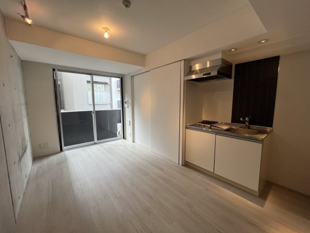港区麻布十番２丁目の賃貸マンションの居間・リビング