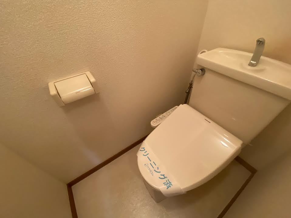 クレッセントハウスのトイレ