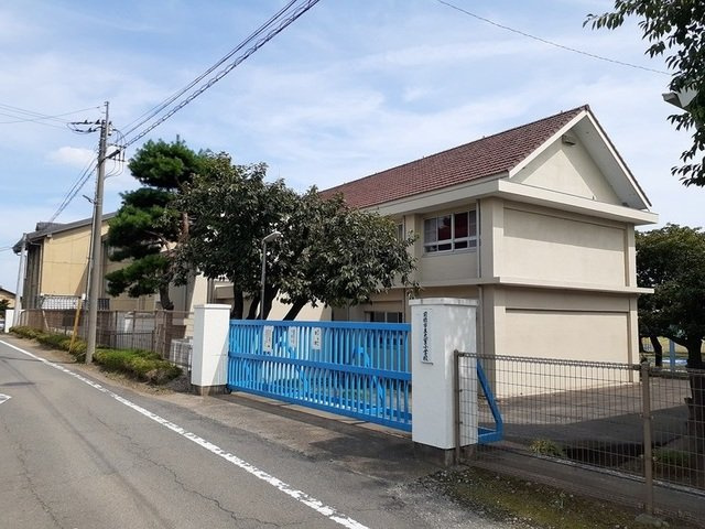メゾン　Ｗｉｓｔｅｒｉａの周辺|前橋市立大室小学校まで750m