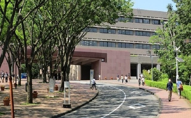 ブルースカイの周辺|法政大学まで3300m