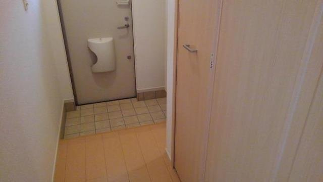 ゼファー　ブランの玄関