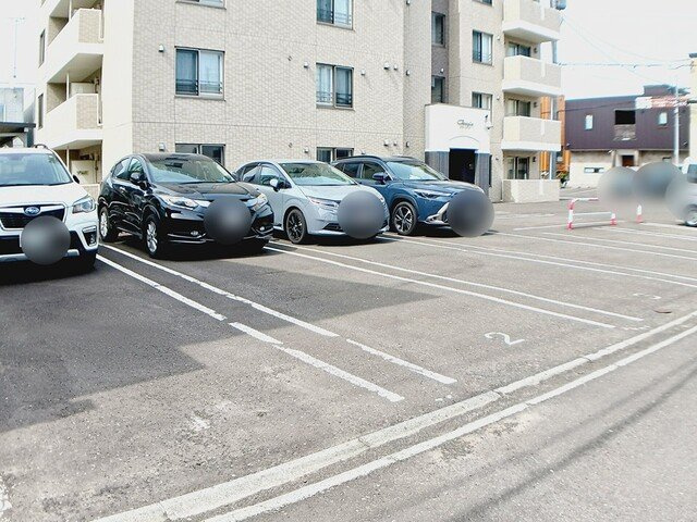 グラーツィアの駐車場