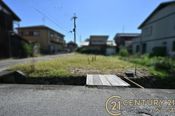 天理市柳本町の売地の外観
