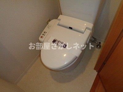 ヴェローナ白金【おとり物件なし】のトイレ