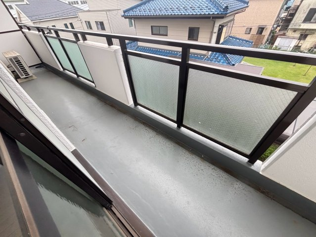 ハイム下鶴間のバルコニー