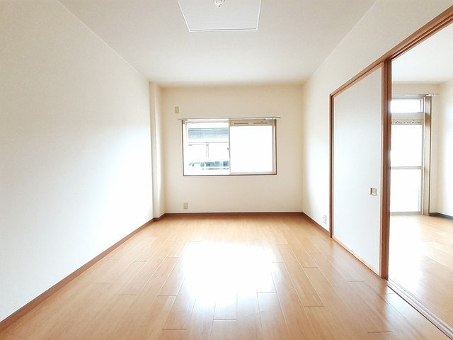 ボンレーブの内装